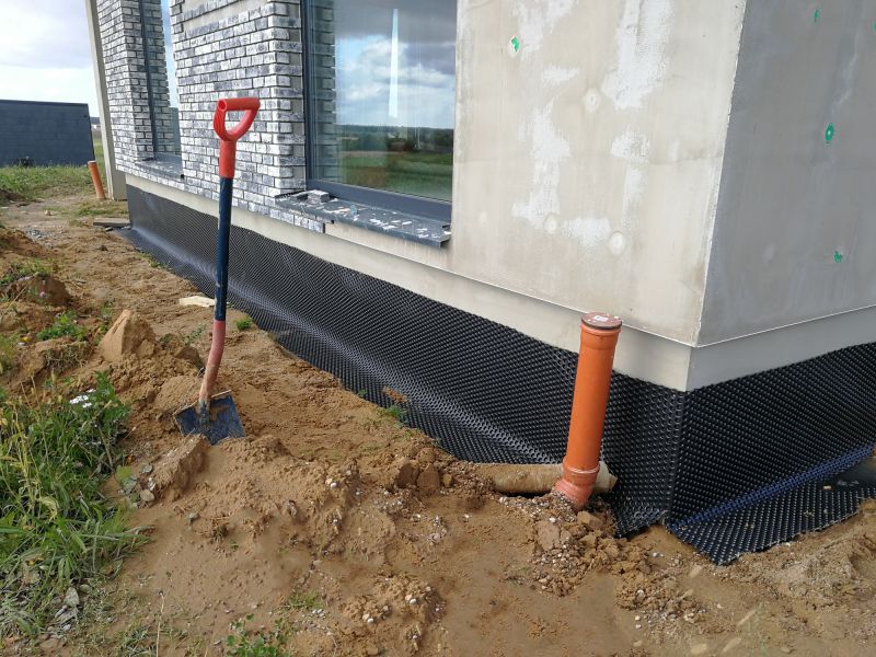 Drainage Pipe Placement